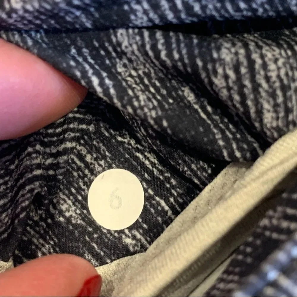 Lululemon Go The Distance Jacket Dramatic Static White Black Size 6